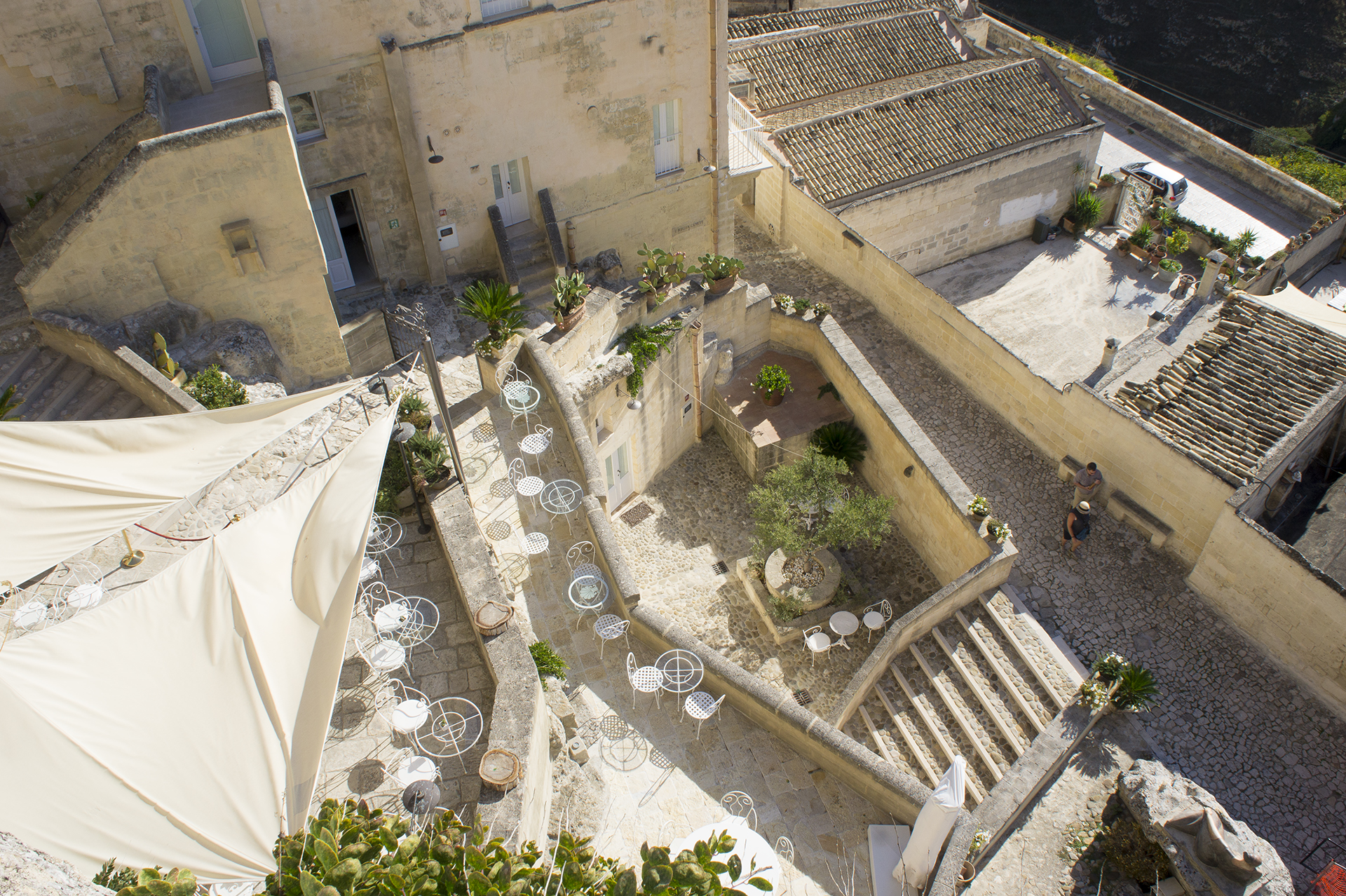 Matera-e-gli-alberghi-diffusi