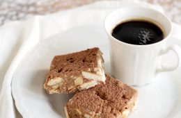 Mattonelle castagne nocciolato e datteri